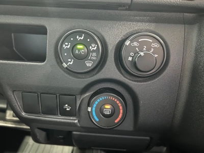 2020 Toyota Hiace = FULL TIME 4WD = 