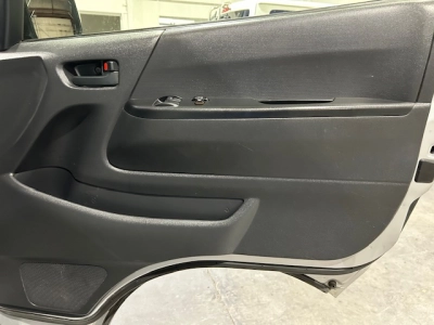 2020 Toyota Hiace = FULL TIME 4WD = 