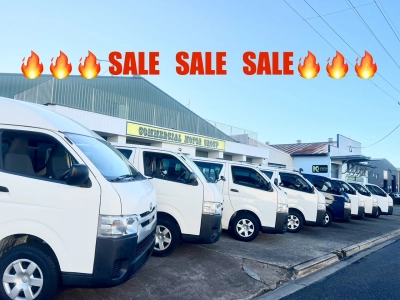2018 Toyota Hiace 2.8L Diesel HIGHROOF ** 2 SLIDING DOORS **