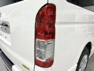 2017 Toyota Hiace SUPER LONG WHEEL BASE / GL PACKAGE / 4X4