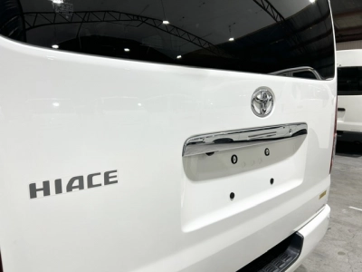 2017 Toyota Hiace SUPER LONG WHEEL BASE / GL PACKAGE / 4X4