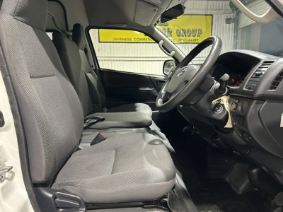 2017 Toyota Hiace SUPER LONG WHEEL BASE / GL PACKAGE / 4X4