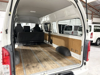 2017 Toyota Hiace SUPER LONG WHEEL BASE / GL PACKAGE / 4X4
