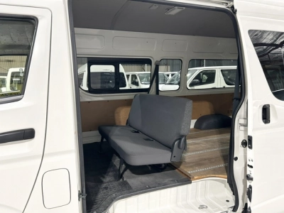 2017 Toyota Hiace SUPER LONG WHEEL BASE / GL PACKAGE / 4X4