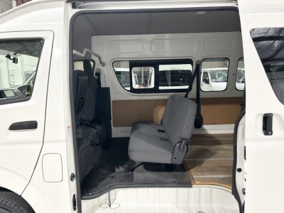 2017 Toyota Hiace SUPER LONG WHEEL BASE / GL PACKAGE / 4X4