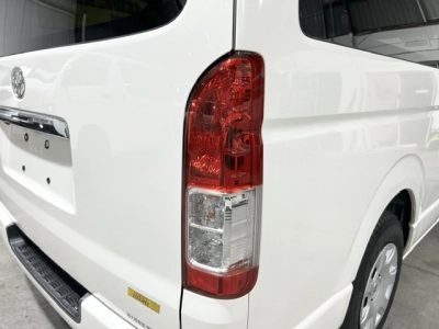 2017 Toyota Hiace SUPER LONG WHEEL BASE / GL PACKAGE / 4X4