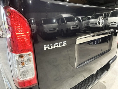 2020 Toyota Hiace **THE BEST TOP SPEC** Dark Prime SUPER GL** =4X4= 