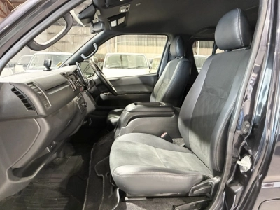 2020 Toyota Hiace **THE BEST TOP SPEC** Dark Prime SUPER GL** =4X4= 
