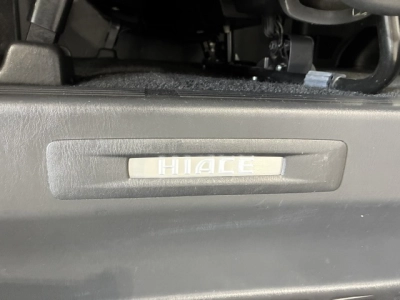 2020 Toyota Hiace **THE BEST TOP SPEC** Dark Prime SUPER GL** =4X4= 