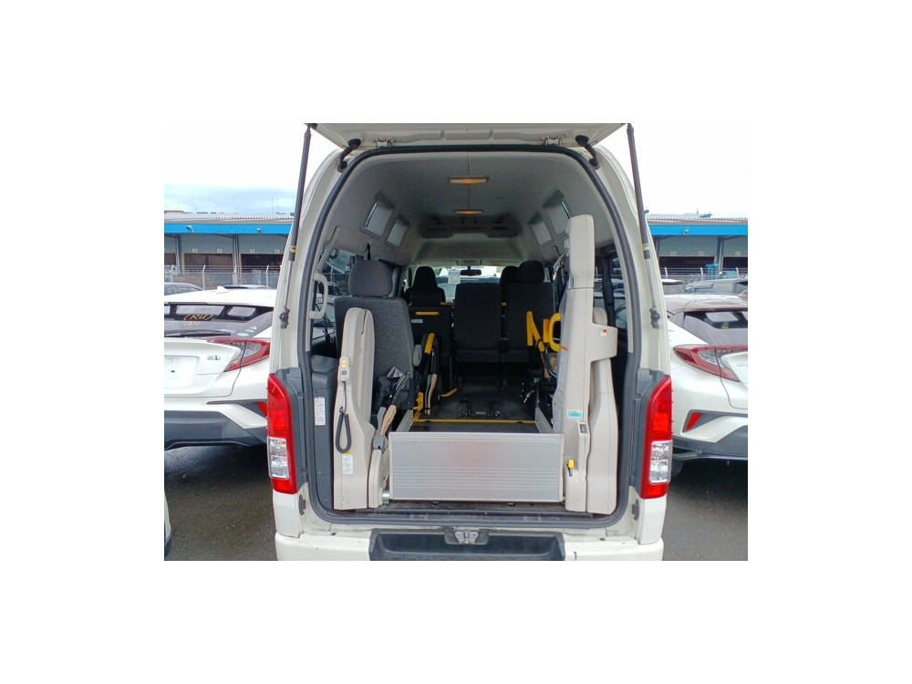 2017 Toyota Hiace WELCAB 3L Diesel Turbo 4X4