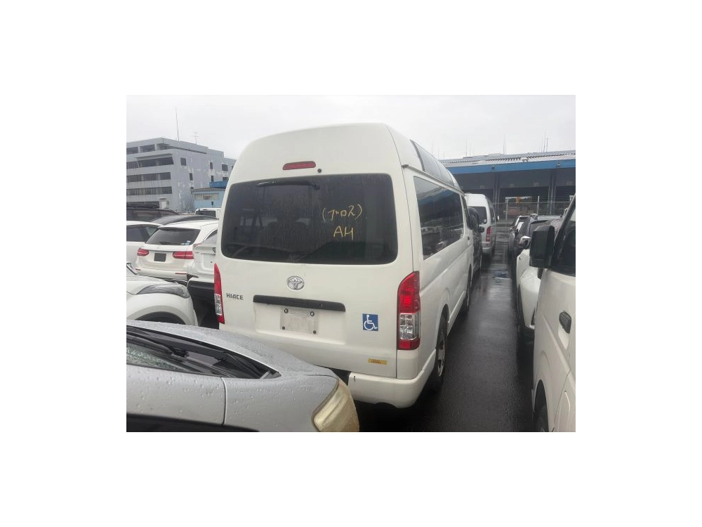 2017 Toyota Hiace WELCAB 3L Diesel Turbo 4X4