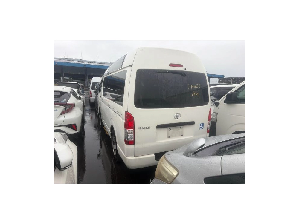 2017 Toyota Hiace WELCAB 3L Diesel Turbo 4X4